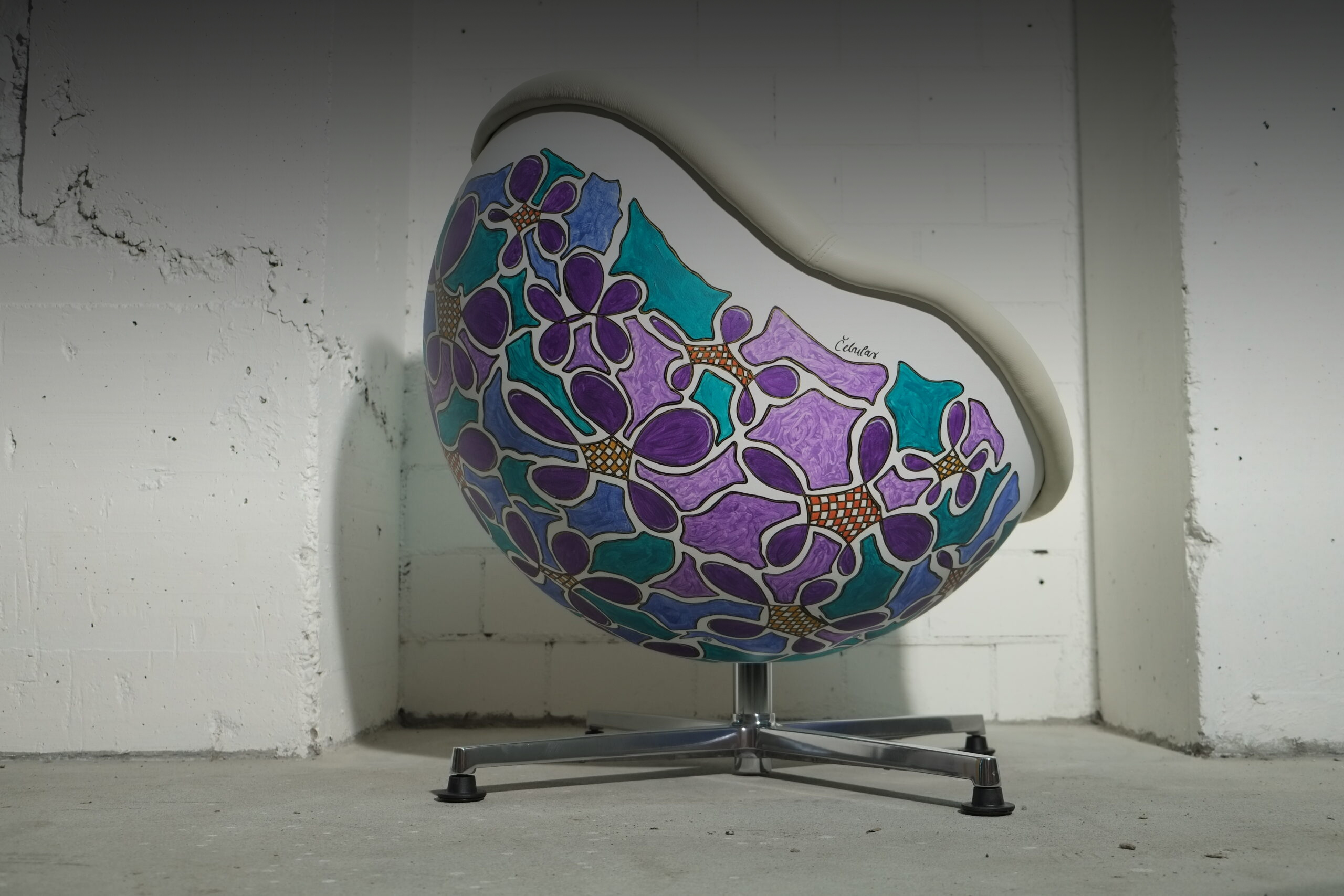 Play-Ground-Art-Chair_2014_DSCF4775-scaled-tinted