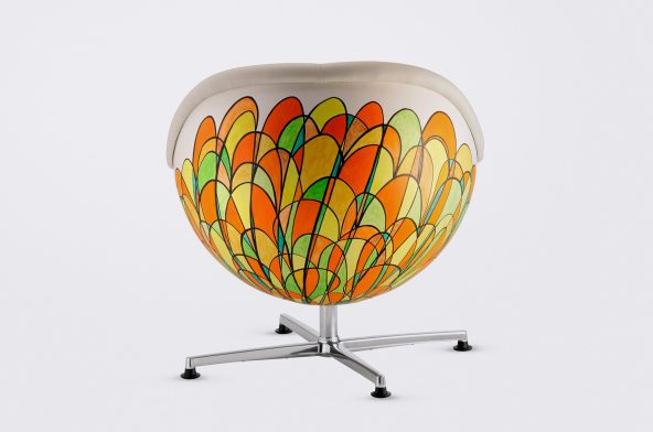 Flower Art Chair - 2010,
Original artwork on shell,
Markers and acrylic colors,
synthetic shell, leather seat cover,
height 90 cm, diameter 87 cm, seat height 40 cm